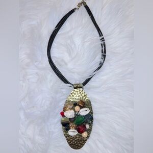 Elegant Multicolor Pendant Necklace